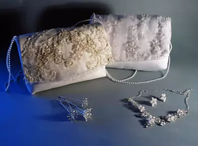  Сумочка | Широкий выбор свадебных платьев и аксессуаров в свадебном салоне «Ольга»